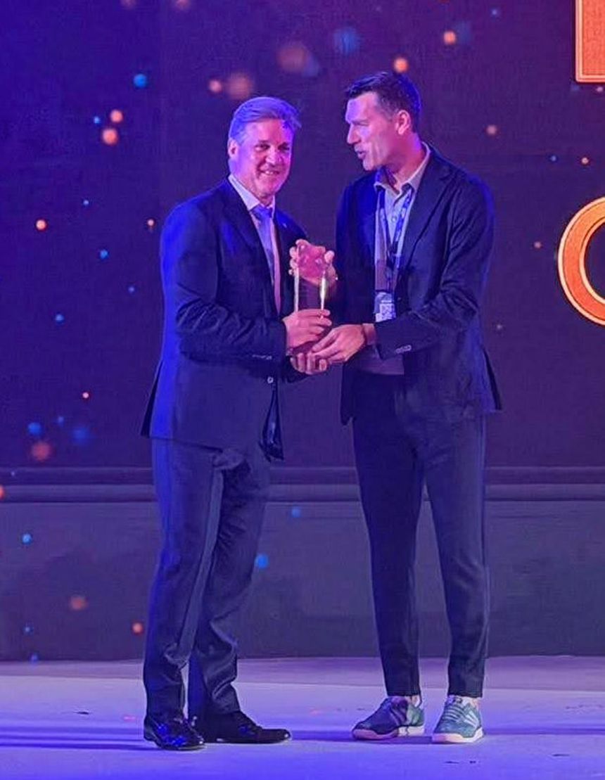 António José Silva, presidente da European Aquatics, recebe distinção da SIGA (DR)