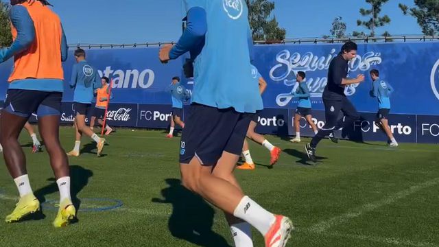 FC Porto mostra preparação do jogo com o Sintrense