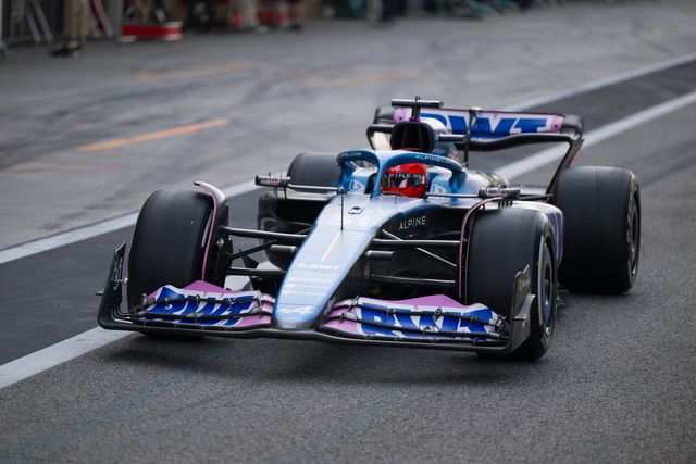 Grupo de Alexander-Arnold e Juan Mata completa compra da Alpine