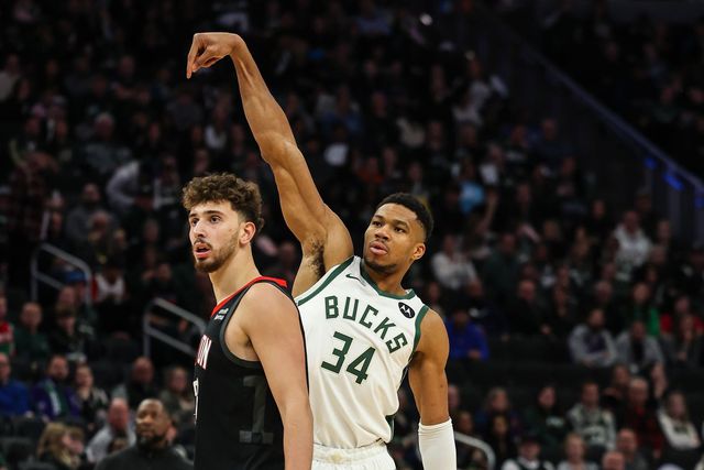 NBA: Giannis ultrapassa Kareem Abdul Jabbar na última vitória dos Bucks