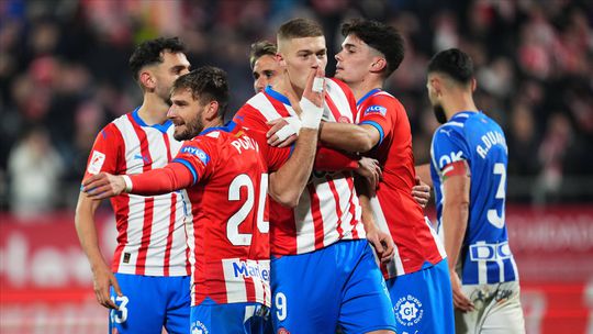 Imparável: Girona vence Alavés e continua líder isolado da La Liga