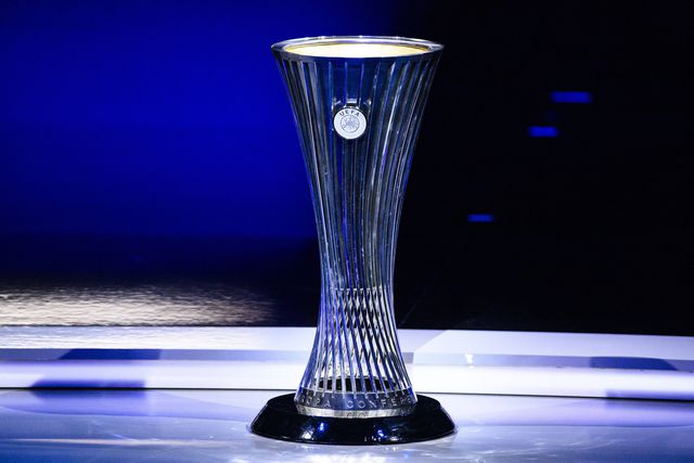 Carvalhal e Josué conheceram adversários para playoff da Liga Conferência