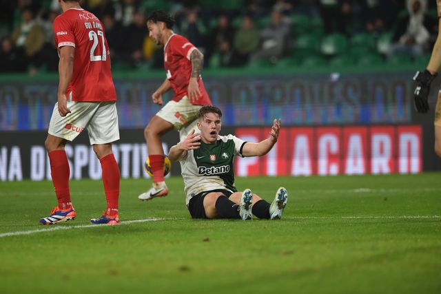 Os destaques do Santa Clara: Um bravo samurai sempre a resistir