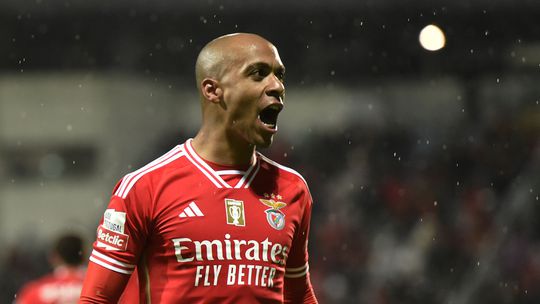 Benfica: Besiktas esclarece acordo por João Mário