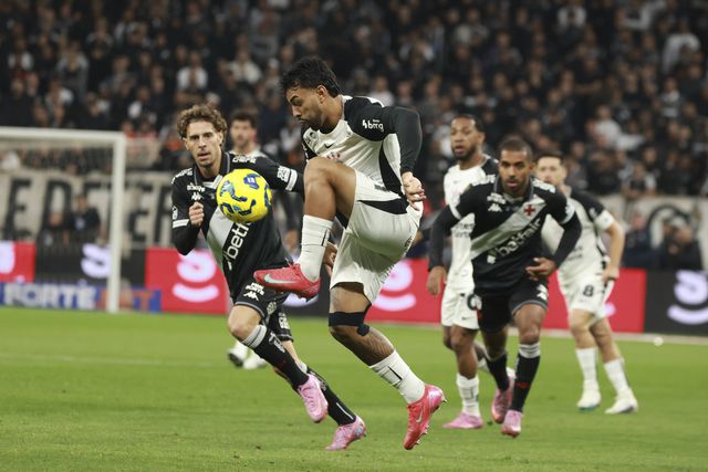 Brasil: Nuno Moreira empata fora na primeira mão da final da Taça