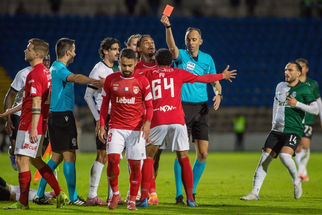 Polémica acabou por manchar o Santa Clara-Sporting. Foto: Eduardo Costa/LUSA