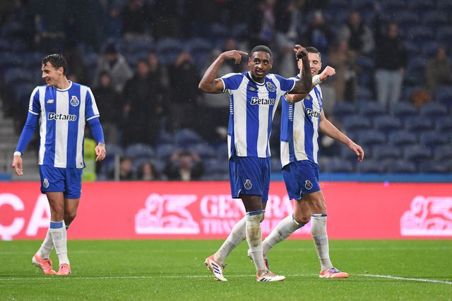 FC Porto elimina Famalicão e marca encontro com o Benfica nos 'quartos'
