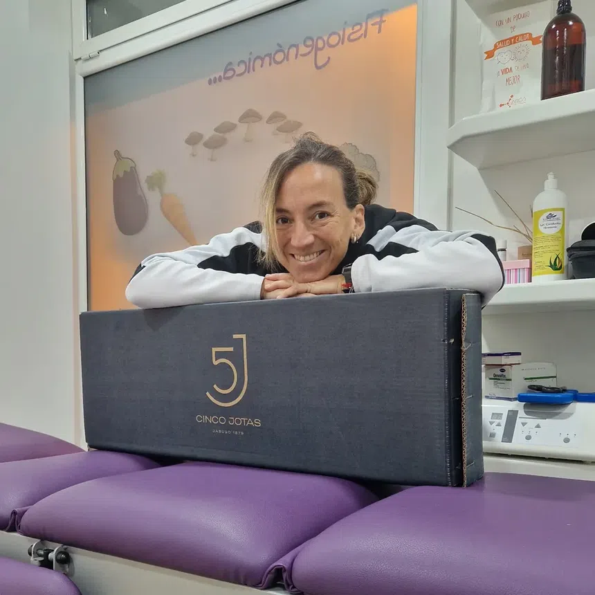 Itziar González de Arriba trabalhou três anos no Real Madrid (Foto: Instagram)