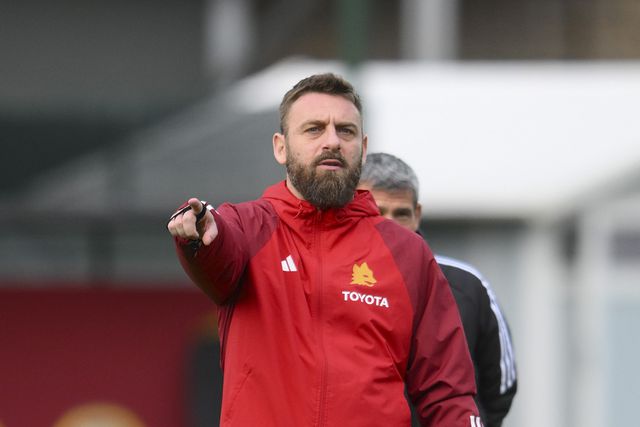 Dybala convocado para o primeiro jogo de De Rossi na Roma