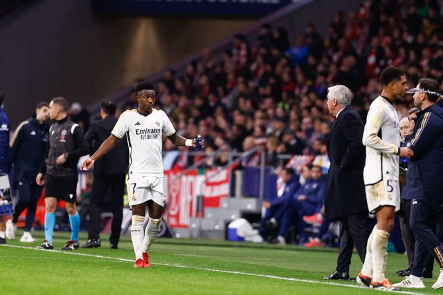 Ancelotti critica Vinícius após eliminação na Taça com o At. Madrid