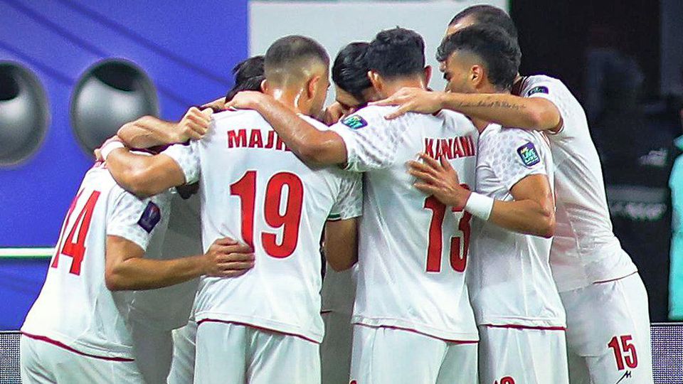 Taça Asiática: Irão de Taremi vence Hong Kong e apura-se para a próxima fase