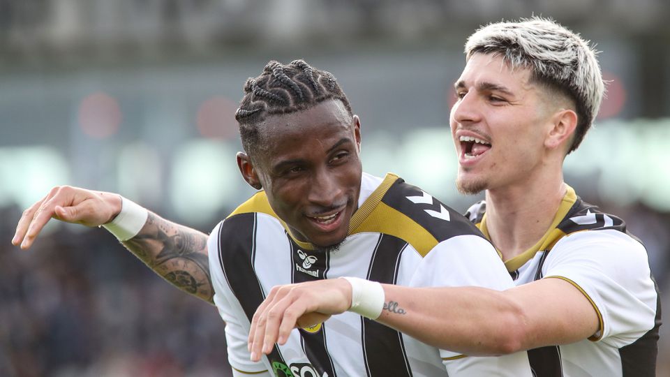 Dudu apontou o segundo golo no triunfo do Nacional diante do Aves SAD, por 3-1