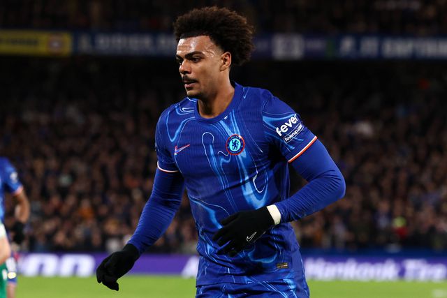 Renato Veiga durante um jogo do Chelsea com o Shamrock Rovers, na Liga Conferência