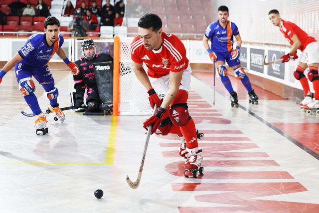Vitória do Benfica chega tarde e de... patim