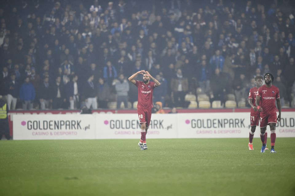 Pablo festeja golo frente ao FC Porto