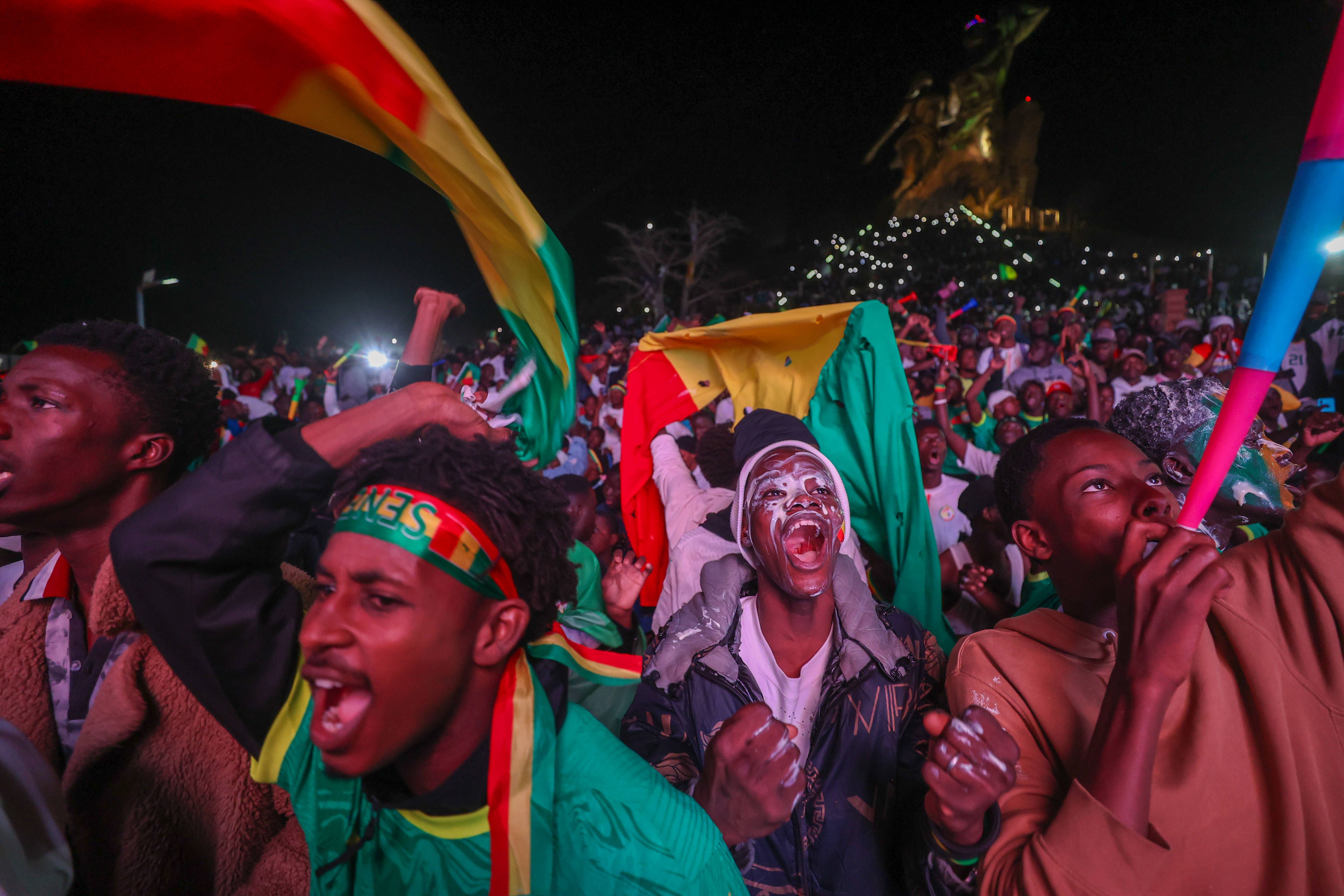 Festa nas ruas de Dakar após vitória do Senegal na CAN  - Foto: Imago