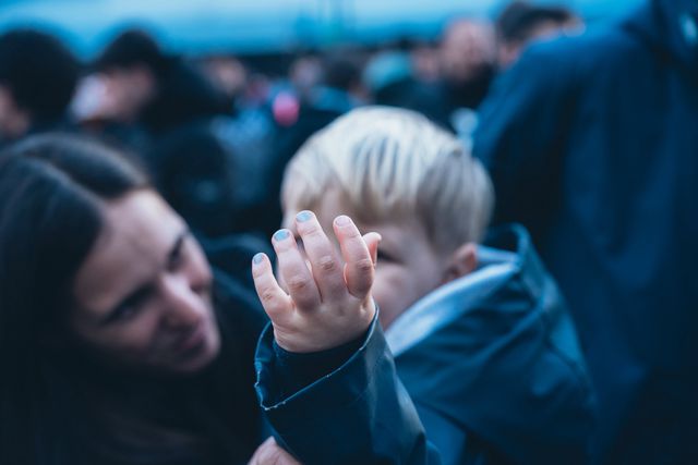 Jogadores e adeptos do Celta com unhas pintadas em apoio a Borja Iglesias - Foto: X/Celta