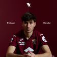 Rafael Obrador com a camisola do Torino — Foto: TorinoFC/X