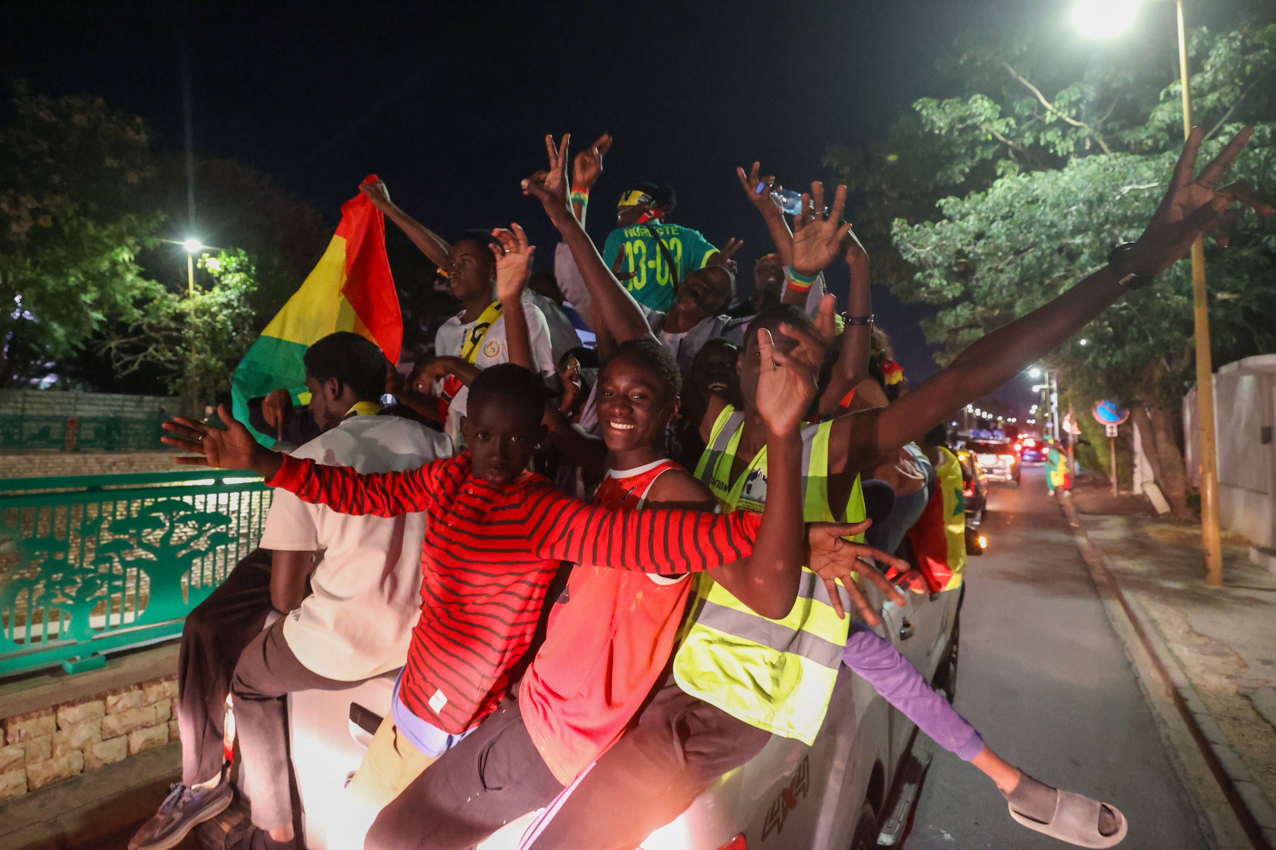 Festa nas ruas de Dakar após vitória do Senegal na CAN  - Foto: Imago