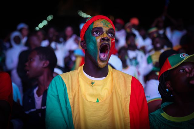 Festa nas ruas de Dakar após vitória do Senegal na CAN  - Foto: Imago
