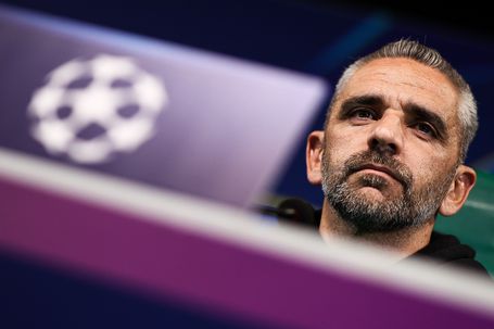 Rui Borges com otimismo para o duelo de amanhã com o PSG - Foto: IMAGO