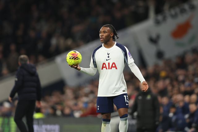 Craque do Tottenham devastado com assalto a carro