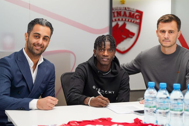 Mercado (oficial): Edgar Ié prossegue a carreira na Roménia