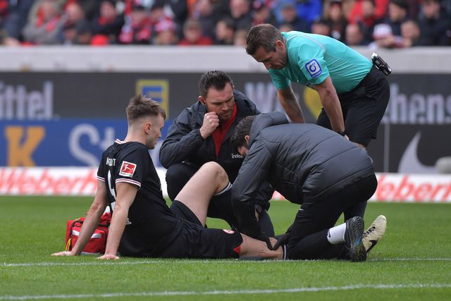 Kalajdzic sofre terceira rutura do ligamento cruzado anterior em cinco anos