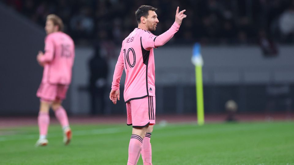 Messi pede desculpa aos adeptos chineses por ter falhado a partida em Hong Kong