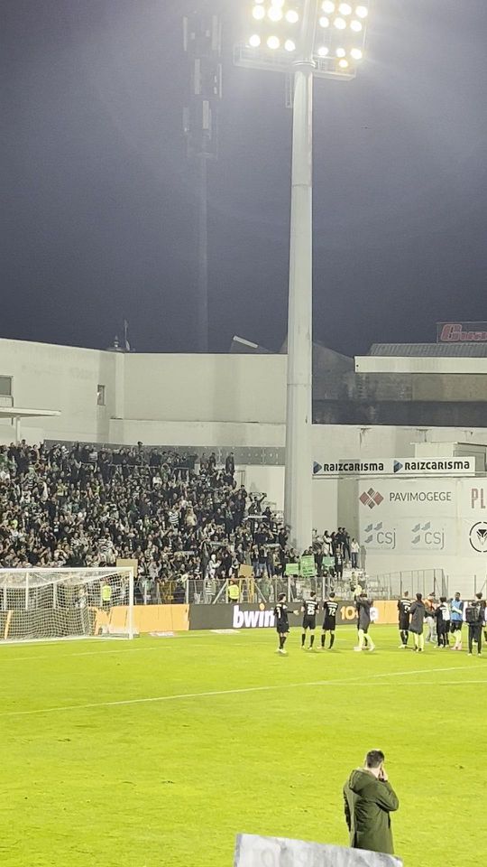 Adeptos pedem o Sporting campeão