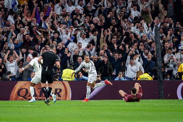 Real Madrid humilha Manchester City com jogo histórico de Mbappé (resumo)