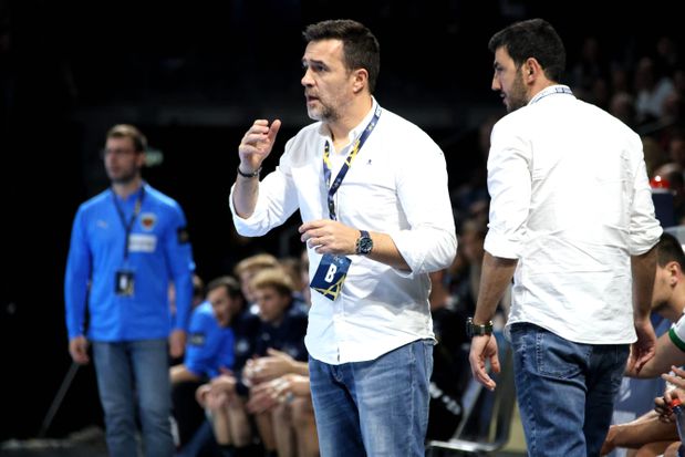 O treinador da equipa de andebol do Sporting, Ricardo Costa