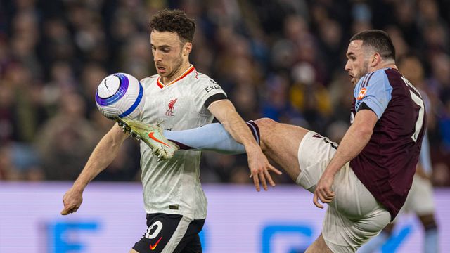 Quatro golos e ninguém satisfeito no Aston Villa-Liverpool (resumo)