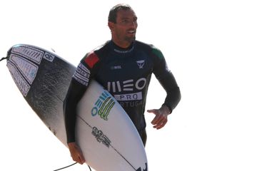 Kikas e Mendonça nos quartos na Costa de Caparica