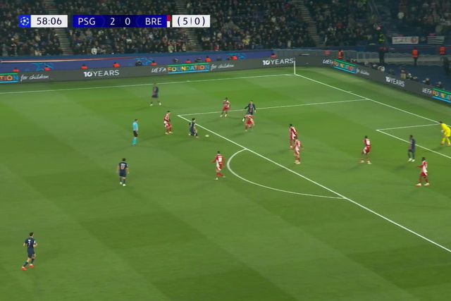 Vitinha marca e faz tudo parecer fácil (vídeo)