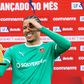 Clayton recebeu o prémio de melhor golo do mês de janeiro da Liga Portugal (Foto: Liga Portugal)
