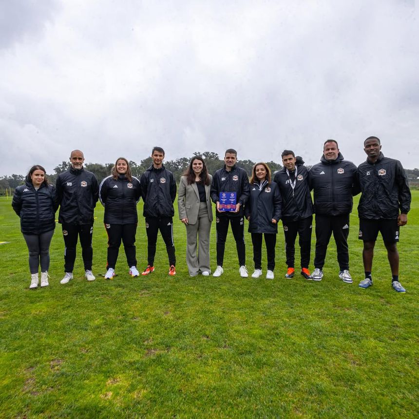 Racing Power recebe prémio de equipa técnica e jogadora do mês da Liga BPI (Foto: Racing Power)