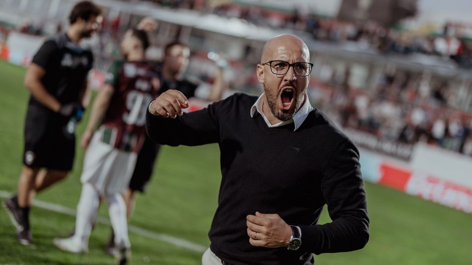 Estrela da Amadora: 20 anos de magia, com parabéns e apreço de Faria
