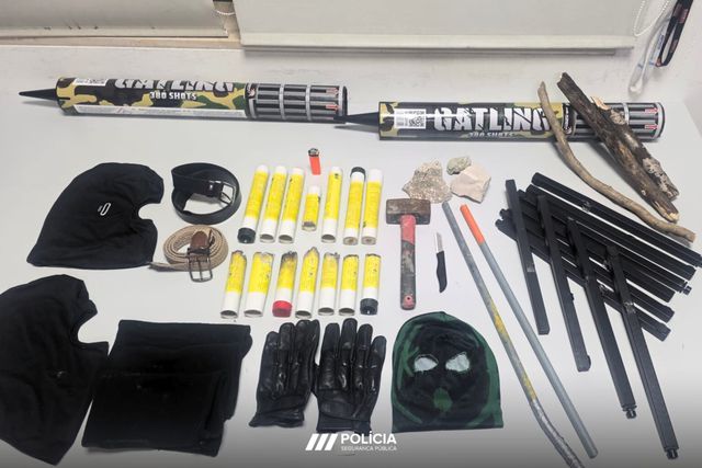 Mais de 100 detidos em confrontos entre adeptos do Benfica e do Sporting