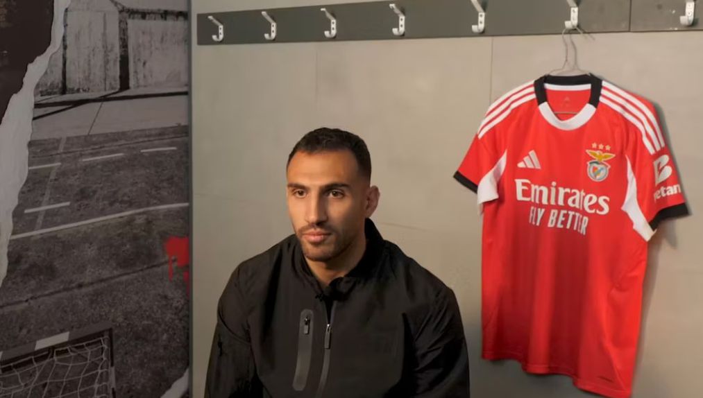 Pavlidis fala do futebol de rua aos canais do Benfica