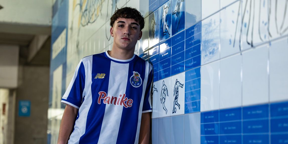 Gustavo Guerra, avançado de 16 anos, representa os dragões desde 2016 - Foto: FC Porto