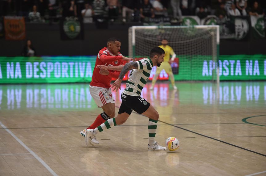 Sporting e Benfica igualaram-se (2-2) a quatro dias de novo dérbi, desta feita pela Liga dos Campeões. Foto: LUSA