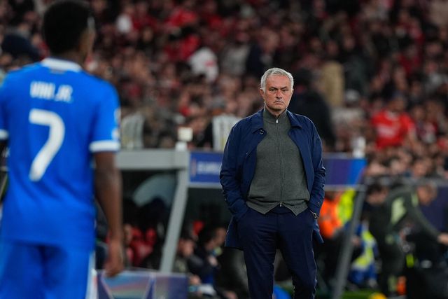 Kompany critica Mourinho: «Usar o nome de Eusébio para atacar Vinícius... »