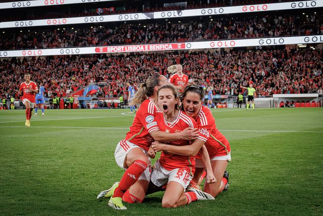 Arranque em Turim e PSG a fechar: o calendário do Benfica na Champions
