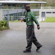Vinícius também é polícia da moda: «Vais de guarda-redes?»
