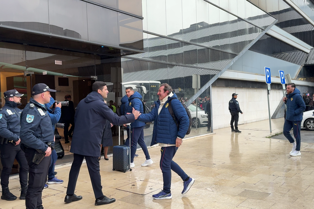 «Cristiano!!» Chuva não afastou adeptos de despedida da Seleção