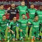 Stoyanov, guarda-redes, ao serviço do Ludogorets. Keseru está à sua direita (à esquerda na imagem) FOTO: IMAGO