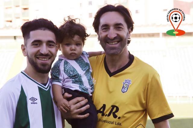 Pelo amor aos golos, o pai ainda joga aos 52 e o filho brilha no V. Setúbal