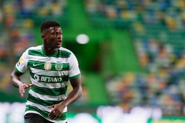 Nuno Mendes cumpriu toda a formação no Sporting, de onde se transferiu para o PSG