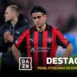 Que desastre! Tem o penálti decisivo nos pés, escorrega e Midtjylland é eliminado